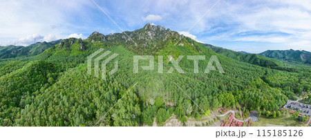 「山梨県」ドローンで瑞牆山を撮影 115185126