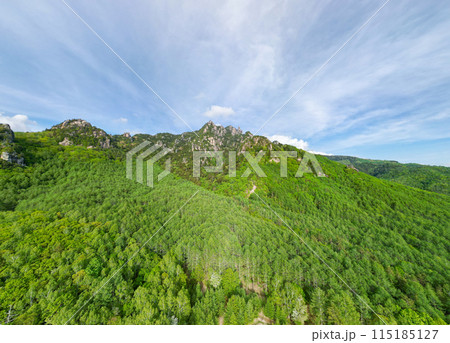 「山梨県」ドローンで瑞牆山を撮影 115185127