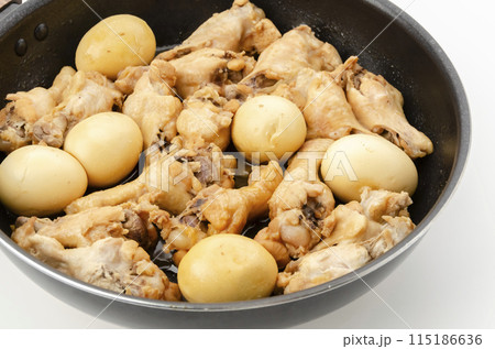 鶏手羽元とたまごの甘辛煮 鶏手羽元とたまごの甘辛煮 115186636