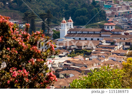View from the Monserrate hill of the urban area of the beautiful heritage town of Aguadas located in the Caldas department in Colombia. 115186973