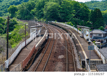 JR西日本関西線 月ケ瀬口駅 京都府南山城村 JR西日本関西線 月ケ瀬口駅 京都府南山城村 115188287