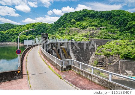 高山ダム（月ヶ瀬ダム）　京都府南山城村 115188407
