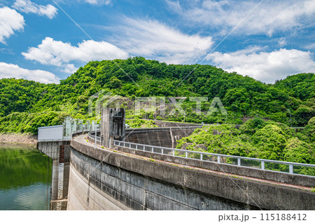 高山ダム（月ヶ瀬ダム）　京都府南山城村 115188412