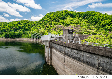 高山ダム（月ヶ瀬ダム）　京都府南山城村 115188416