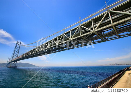 淡路島への架け橋・完成時は世界最長の吊橋…  パールブリッジこと【明石海峡大橋】 115188760