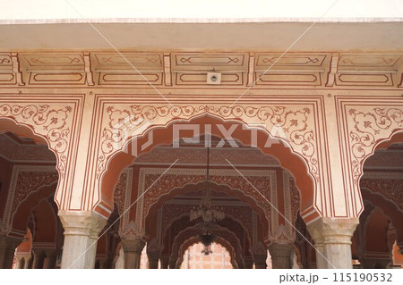 インド ジャイプール シティパレスのディワニ･カース 115190532