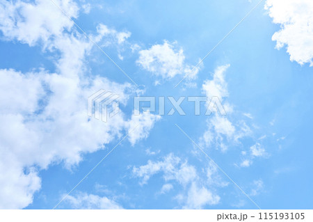 爽やかな青空 115193105