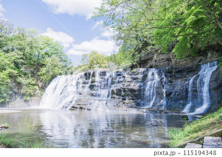 栃木　龍門の滝（那須烏山市） 115194348
