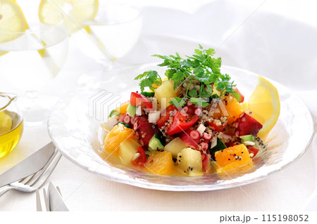 たことフルーツとキヌアの爽やか夏のセビーチェ　マリネサラダ 115198052