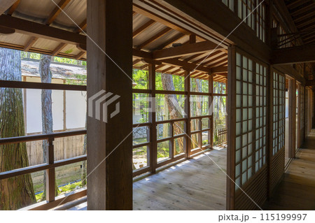 高野山金剛峯寺　新別殿へ向かう渡り廊下 115199997