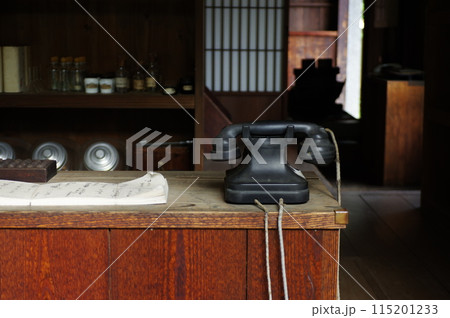 古い日本家屋の風景 378020 古い日本家屋の風景 378020 115201233