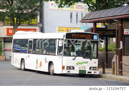 路線バス　盛岡の市内循環バス でんでんむし号 115204757