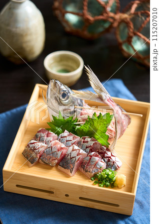 鯵の姿造り 115207010