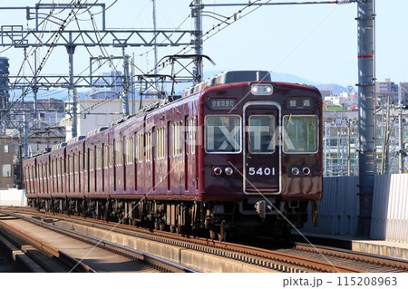 【阪急】5300系（京都線：洛西口駅） 115208963