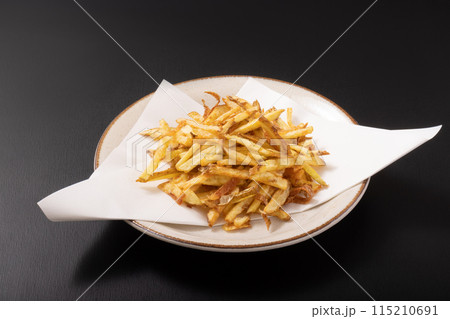 ［長崎県産］新じゃがいも　フライドポテト 115210691