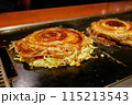 鉄板で焼くお好み焼き 鶴橋風月 115213543
