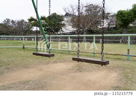 長崎県五島市の福江城の外濠公園の風景 長崎県五島市の福江城の外濠公園の風景 115215779