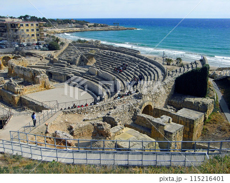 スペイン タラゴナの考古遺跡群 古代ローマ時代の円形競技場 スペイン タラゴナの考古遺跡群 古代ローマ時代の円形競技場 115216401