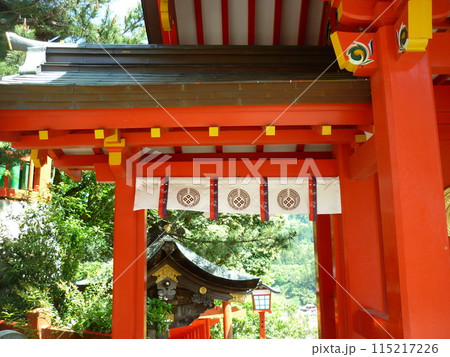 津和野に鎮座する太皷谷稲成神社 津和野に鎮座する太皷谷稲成神社 115217226