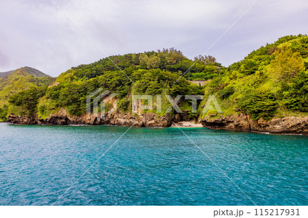 小笠原諸島 ははじま丸から見た海景 小笠原諸島 ははじま丸から見た海景 115217931
