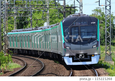 【京都市営地下鉄】20系(近鉄京都線:木津川台駅) 【京都市営地下鉄】20系(近鉄京都線:木津川台駅) 115221268