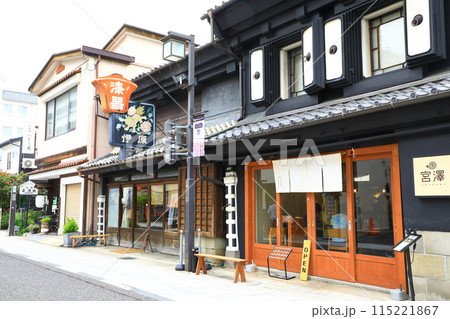 信州松本　蔵のある街　中町通り 115221867