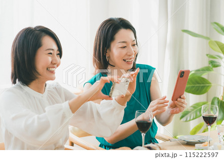 40代女性おうち女子会 115222597