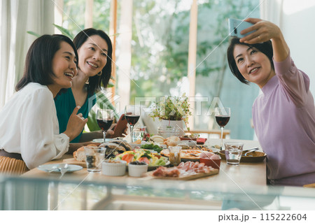 a forty-something woman 115222604