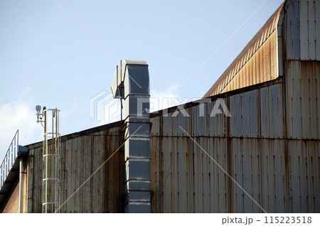 トタンの壁 115223518