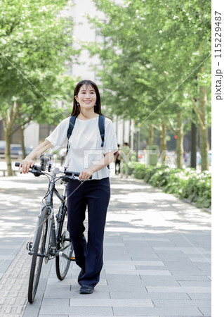 通勤 女性 自転車 通勤 女性 自転車 115229487