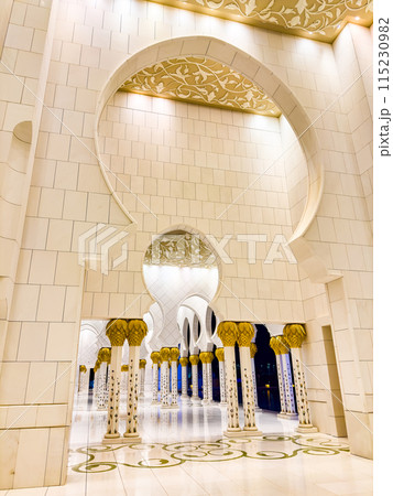 Sheikh Zayed Grand Mosque Abu UAE. 115230982