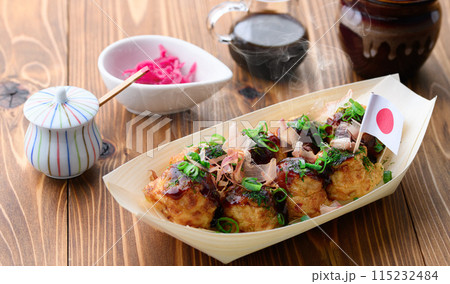 焼きたてあつあつのたこ焼き 焼きたてあつあつのたこ焼き 115232484