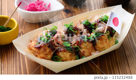 焼きたてあつあつのたこ焼き 焼きたてあつあつのたこ焼き 115232488