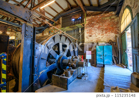 初夏の三池炭鉱宮原坑　内部　福岡県大牟田市 115235148