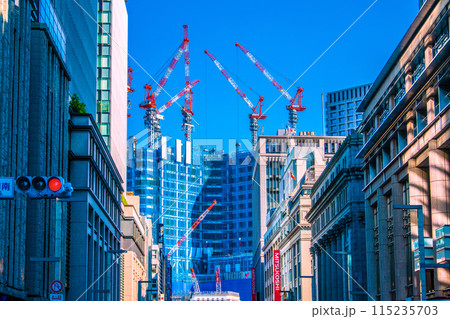 日本の東京都市景観 6月。室町三丁目南から日本橋一丁目の再開発事業などを望む=5日 日本の東京都市景観 6月。室町三丁目南から日本橋一丁目の再開発事業などを望む=5日 115235703