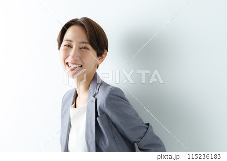ビジネス 女性 ビジネス 女性 115236183