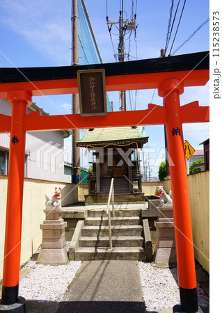 御社母子稲荷神社（神奈川県横浜市鶴見区生麦） 115238573