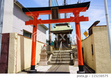 御社母子稲荷神社（神奈川県横浜市鶴見区生麦） 115238575