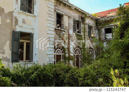 Abandoned former hotel near Dubrovnik, left during Jugoslavian war 1991 115243747