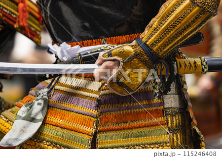 仙台青葉まつり　時代絵巻武者隊巡行　抜刀 115246408