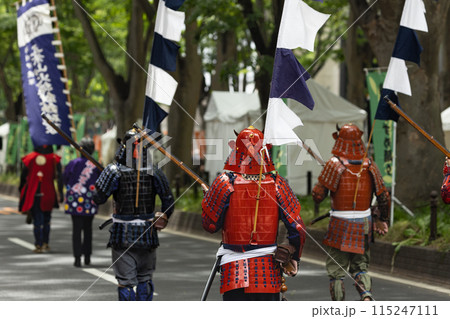 仙台青葉まつり　時代絵巻火縄銃鉄砲隊 115247111
