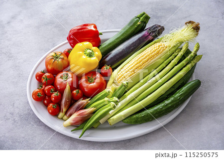 色とりどりの野菜 野菜集合 色とりどりの野菜 野菜集合 115250575