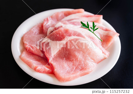 豚肩ロース肉 豚肩ロース肉 115257232