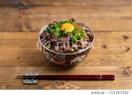 牛丼 115261582