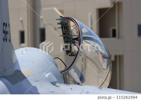 T4練習機のキャノピー T4練習機のコクピット T4練習機のキャノピー T4練習機のコクピット 115262994