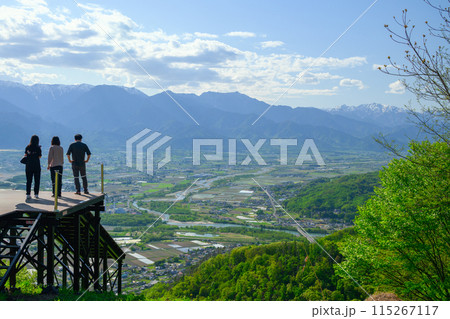 絶景に息を呑む【安曇野市・長峰山より】 115267117