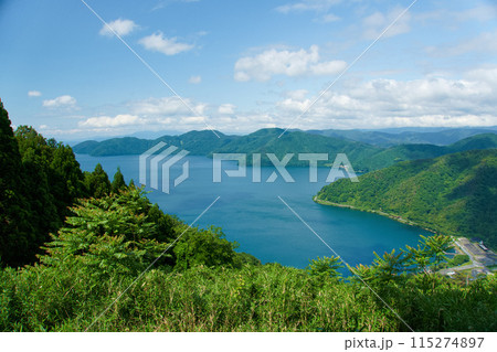 賤ケ岳から見える琵琶湖の風景 賤ケ岳から見える琵琶湖の風景 115274897