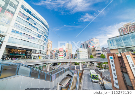 「埼玉県」JR川口駅前の風景　東口 115275150