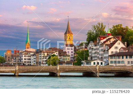 Evening View of Grossmunster and Limmat River in Zurich, Switzerland 115276420