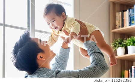 赤ちゃんとパパ 115282386